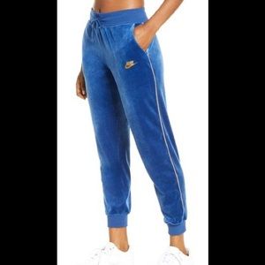 Nike Joggers